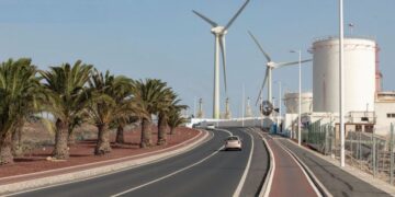 Lanzarote facing “a difficult summer”