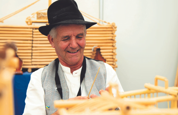 Craft fair to open at Mancha Blanca