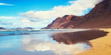 Famara rescue