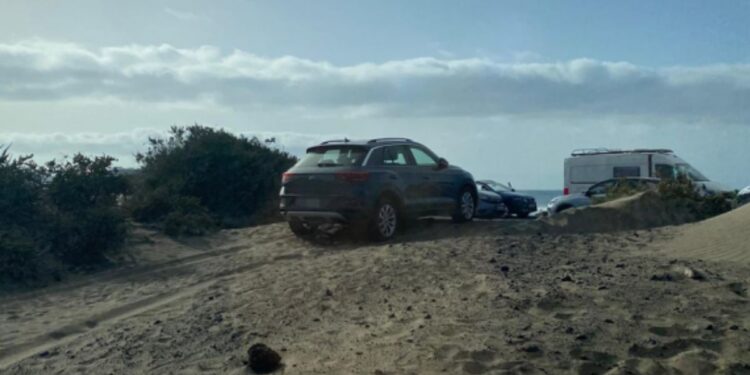 Parking chaos at Famara