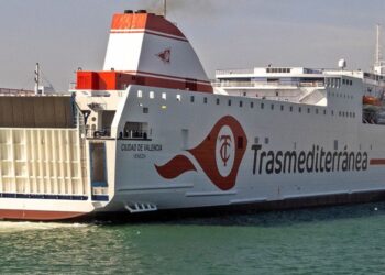 Ferry delay after captain was hit by car