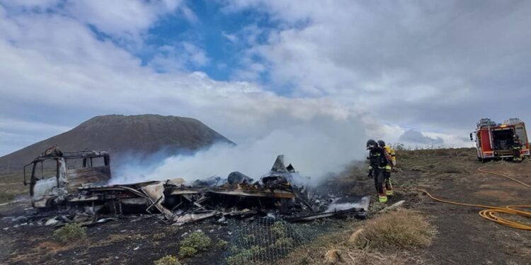 Fire on Famara clifftop