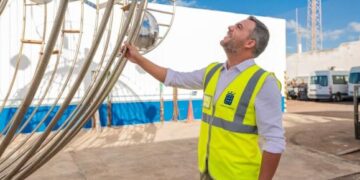 Fobos repair work progresses