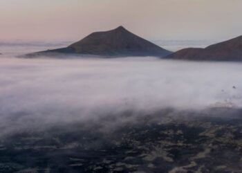 Fog causes delays and diversions at Lanzarote airport