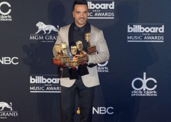 Fonsi confirms Arrecife date