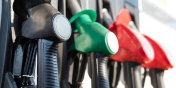 Fuel prices fall slightly in Lanzarote