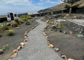 Garden reconstruction