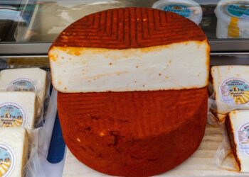 How they make Lanzarote’s famous goat’s cheese
