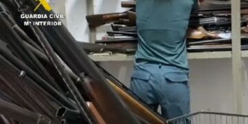 Guardia Civil destroy over 1000 firearms