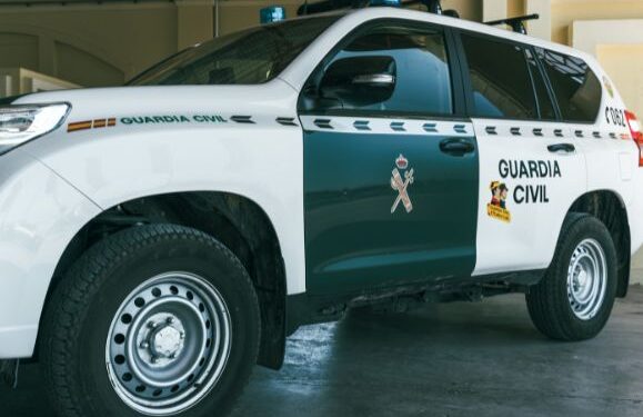 Guardias complain about 112 line
