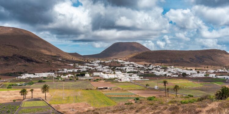 Costa Teguise school plans