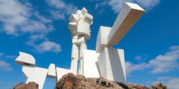 Heartland Monument