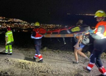 Hiker rescued in Playa Blanca