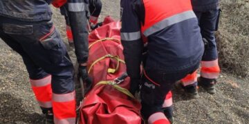 Hiker rescued at Las Grietas