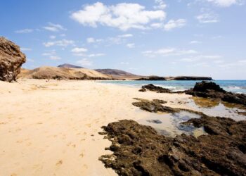 Hot weather and warnings this week