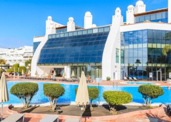 Hotels permitted to undercut Booking.com