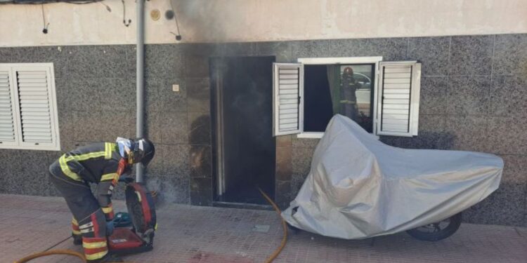 House fire extinguished in Arrecife