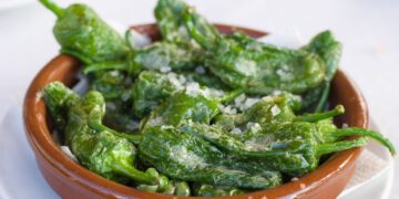 How to make Pimientos de Padrón