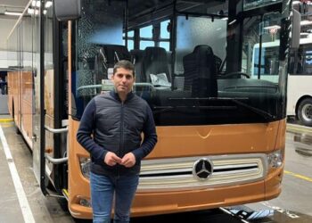 New Hybrid Mercedes tour buses for Timanfaya