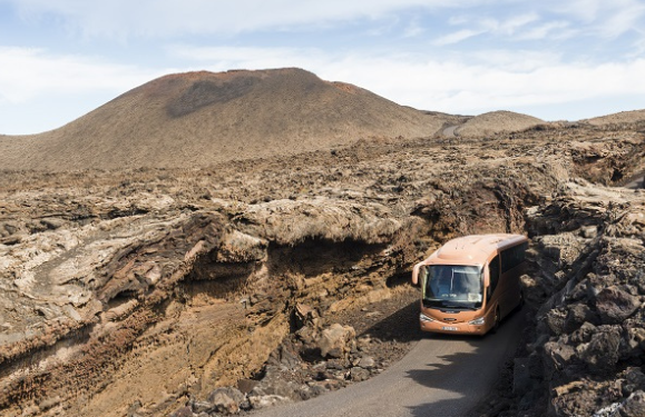 Hybrid buses for Timanfaya tours