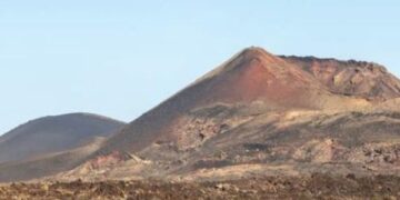 Into Volcano Country