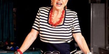 Juana Manrique dies