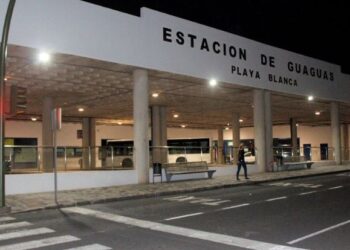 Playa Blanca bus station kiosk for lease