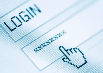 Lanzarote business scammed out of 19,500 euros
