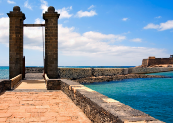 €390,000 to restore Las Bolas bridge and Castillo de San Gabriel