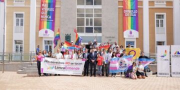 Lanzarote Cabildo and seven councils sign LGBT+ pact