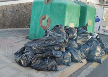 Tías Ayuntamiento cracks down on litter