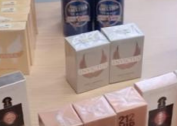 Police seize 200 fake perfumes on their way to a Sunday Market