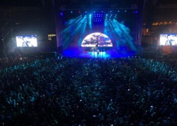 Luis Fonsi rocks Arrecife