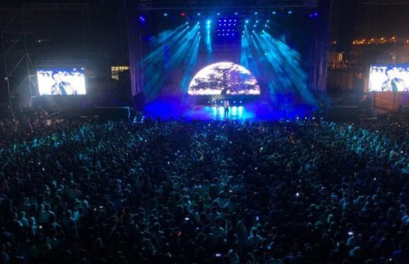 Luis Fonsi rocks Arrecife