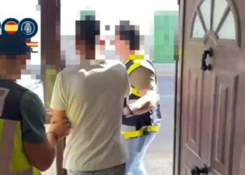 Man arrested after three robberies in Arrecife