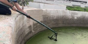 Man rescued after falling into sewage treatment facility in Arrecife