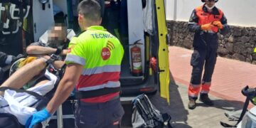 Man rescued from Puerto del Carmen harbour
