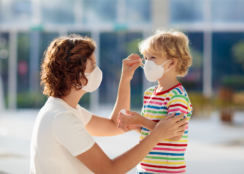 Masks – etiquette or self-interest?