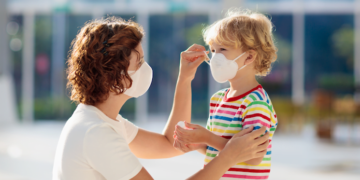 Masks – etiquette or self-interest?