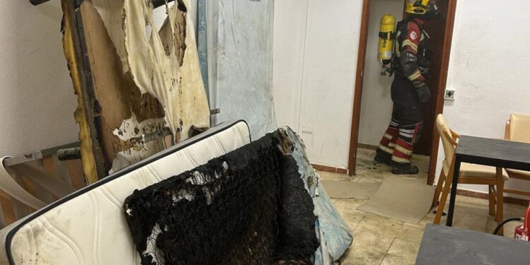 Mattress fire at Casa del Mar migrant centre