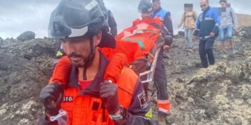 Minor rescued after fall in Caldera Blanca