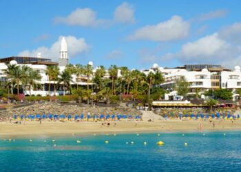 More income from fewer tourists