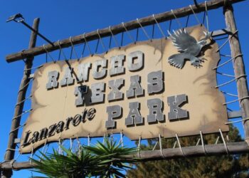 Free entrance for mothers to Rancho Texas