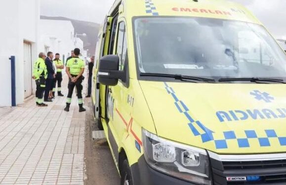 New ambulance for Teguise and Tinajo