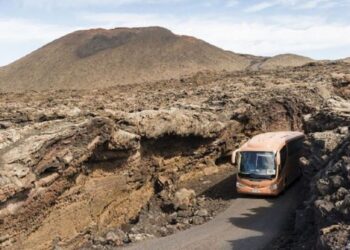 Two new buses for Timanfaya