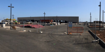 A closer look at the Playa Blanca port