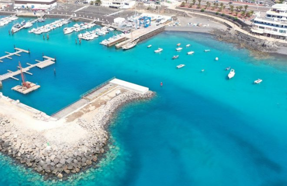 Playa Blanca port extension