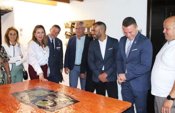 Yaiza resident Pancho Ortiz opens exhibition