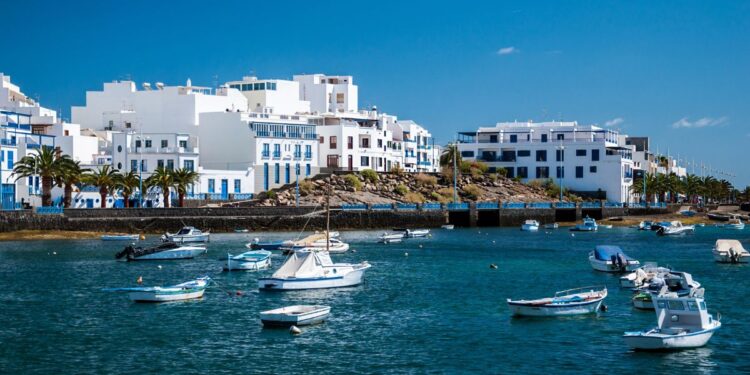 Call to beautify Arrecife