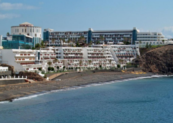 Playa Blanca Hotel demolition order